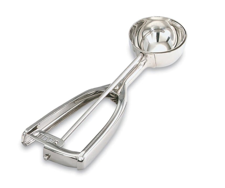 2 ¾-ounce round stainless steel squeeze disher