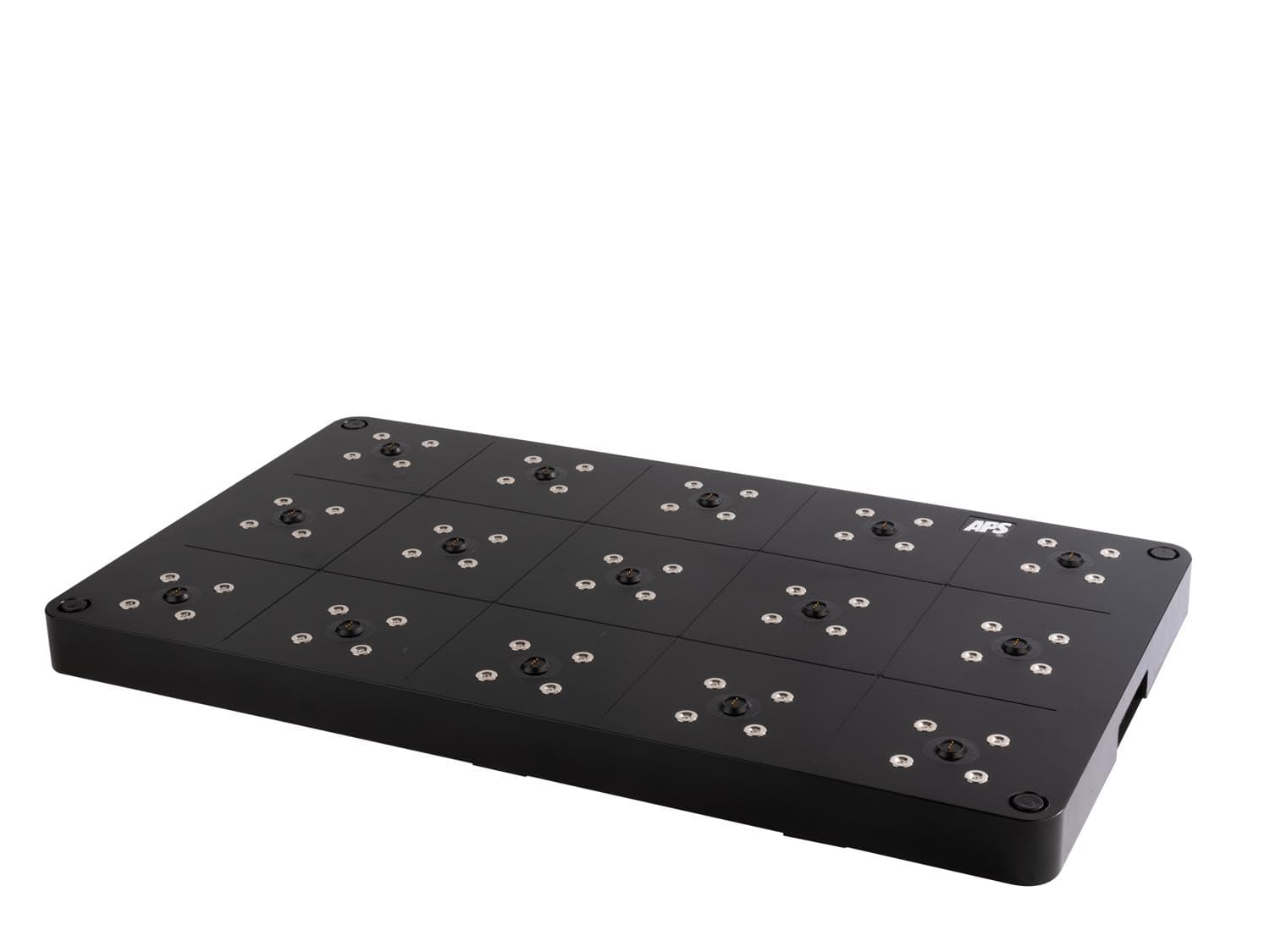 Töltőállomás, 15-fold 75 x 43 cm, m: 5 cm